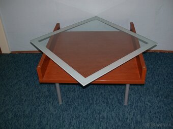 Stolík 75x75x40cm - 2