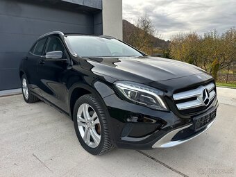 Mercedes-Benz GLA 180 - 2