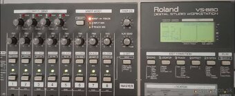 Predam Roland VS 880 + kufor - 2