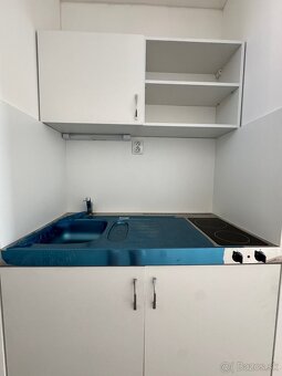 Obyvateľné kontajnery, záhradný domček - 2