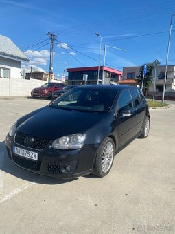 golf 5 - 2