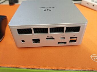 Mini PC Minisforum UM870 slim - 2