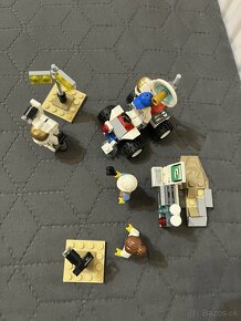 Lego 60077 City Space Port Starter Set - 2