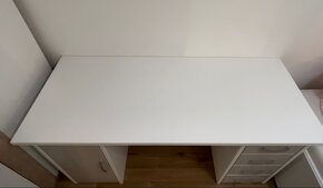 pracovný stôl - 2