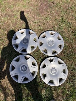R16 puklice originál SEAT - 2