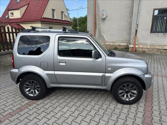 Suzuki Jimny 1.3 62kW 2017 132812km VVT STYLE TAŽNÉ - 2