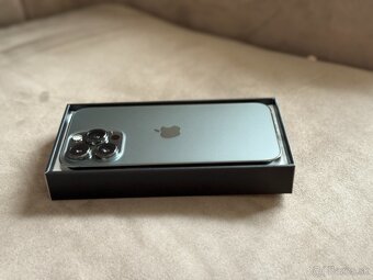 iPhone 13 Pro 1TB Graphite - 2
