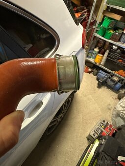 Hadica na turbo ARL - 2