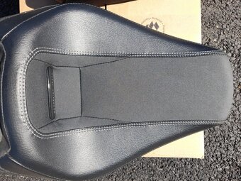 HARLEY DAVIDSON®BREAKOUT M8 - 2
