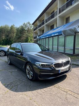 BMW 5 Touring 530xd A/T 2017 Luxury Line - 2