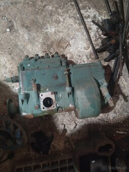 Hlavy a čerpadlo Zetor super 50 - 2