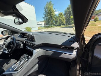 Peugeot 3008GT - 2