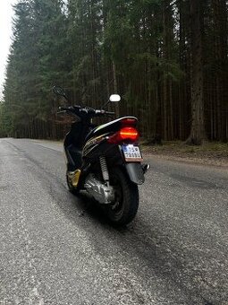 Yamaha Jog rr - 2