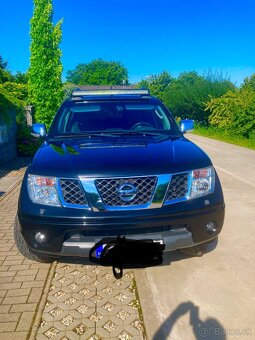 Nissan Navara - 2