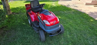 Predám záhradný traktor Castel Garden XDC 140G - Mountfield - 2