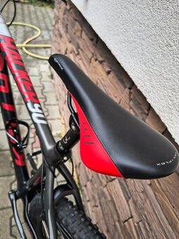 Kellys carbon rám, XT a XTR výbava - 2
