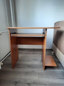 Stolík pod PC - 2