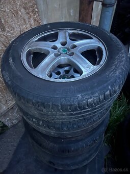 Kolesá Škoda r 15 - 2