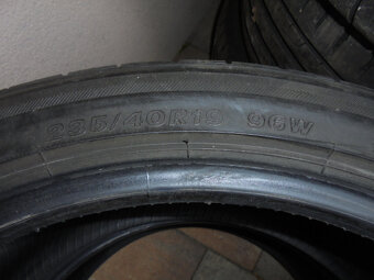 Bridgestone Potenza S001 235/40 R19 96W č.13L - 2
