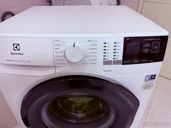 Predám práčku zn.Elektróux Perfectcare600 - 2