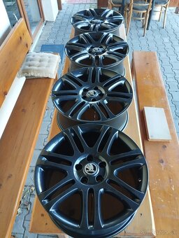 5x112 R18 Originál Škoda Superb - 2