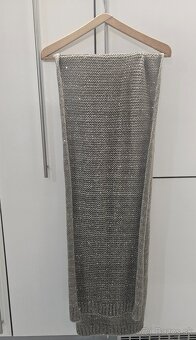 Pletený šál s flitrami - 2