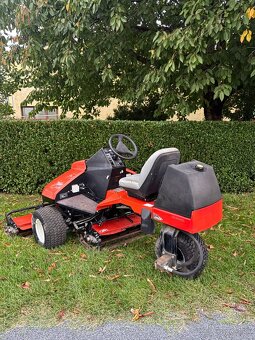 Vretenová kosačka JACOBSEN TriKing 1900 - 2