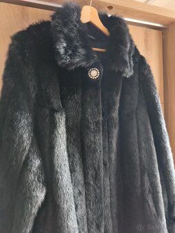 Kara - čierny umelý kožuch - 2