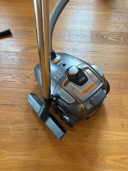 Sencor SVC 8505TI - 2