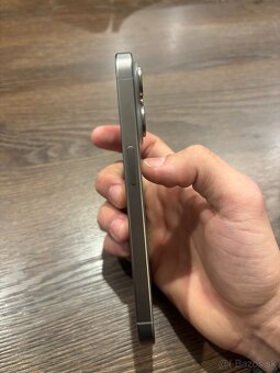 iPhone 15 Pro 256Gb - 2