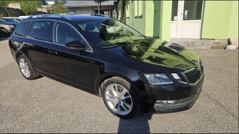 ŠKODA OCTAVIA COMBI DSG - 2