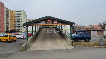 PREDANÁ Garáž 18 m2 v parkovacom dome _ Nové Mesto nad Váhom - 2