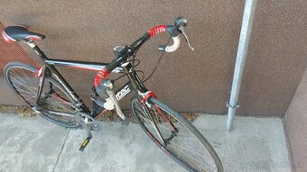 Predam cestný bicykel Corratec - 2