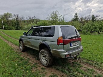 Mitsubishi pajero sport - 2