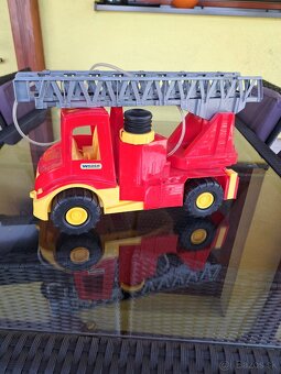 Hasičské auto - 2