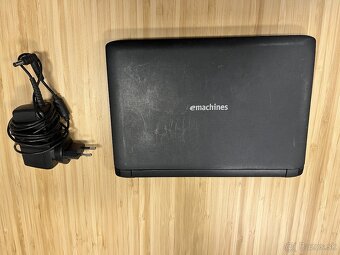 Acer eMachines 350-21G16ik černý RAM - 2GB - 2