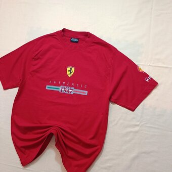 Vintage 90s Ferrari červené tričko s potlačou formula F1 M - 2