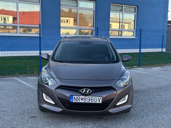 I30 combi 1.4i 73kw benzín - 2