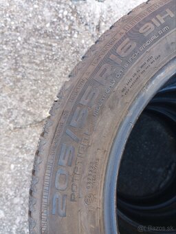 Zimné Nokian 205/55 R16 - 2