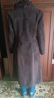 Elegantný dámsky kožený kabát - 2