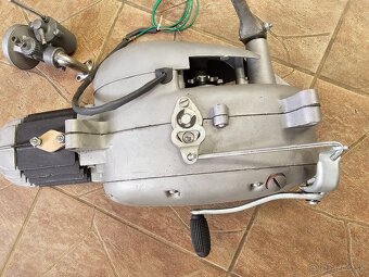 Jawa 550 555 motor po kompletnej go - 2