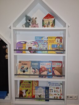 Montessori knižnica – ručne vyrobená z dreva 🌿 - 2