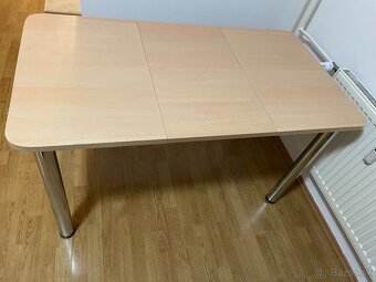 Jedálenský stôl a stoličky - 2