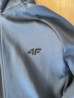 4F mikina - 2