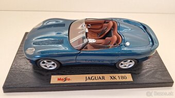 1:18 JAGUAR XK180 - 2