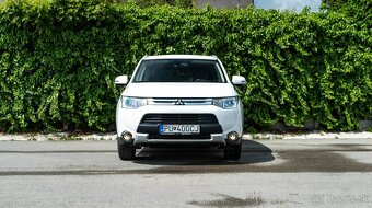 Mitsubishi Outlander 2.2 DI-D Instyle A/T - 2