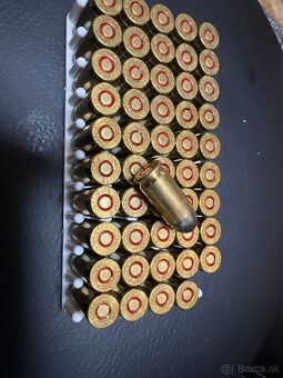 MAKAROV 9 mm vzor 82 - 2