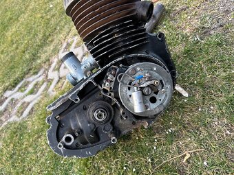 Motor jawa 175/356 - 2