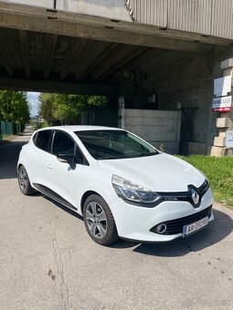 Renault clio - 2