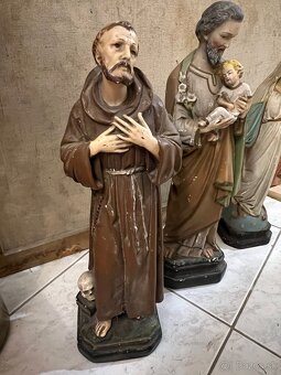 Dobové sošky svatych zo sadry - 2